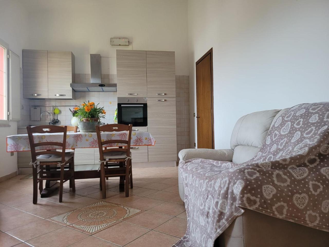 Appartamento a Pula in Zona Residenziale 2