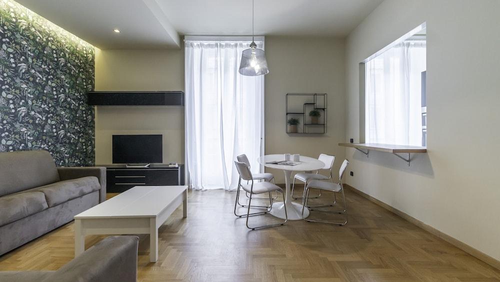 Italianway - the B Village New 2