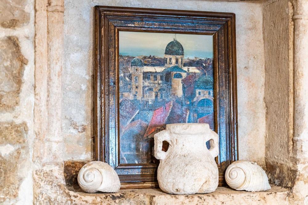 Studio Apartment Pupa 1