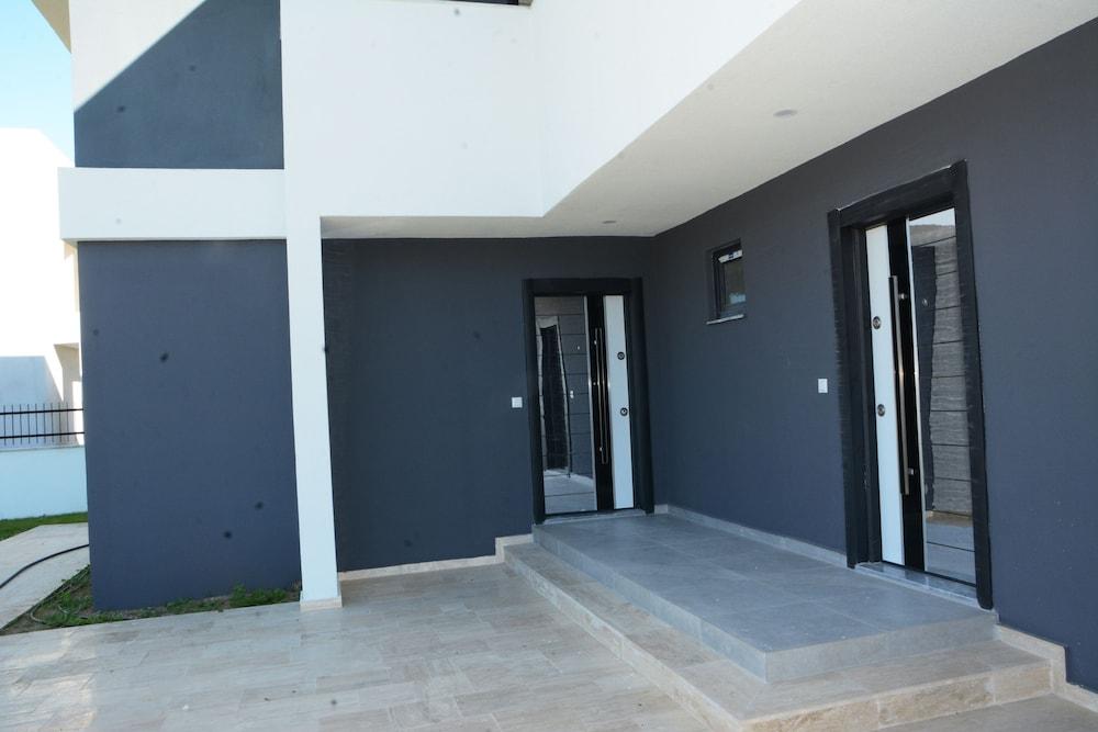 Stella Suit&Aparts 1