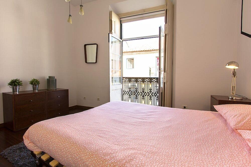 Downtown Delight by Homing 2