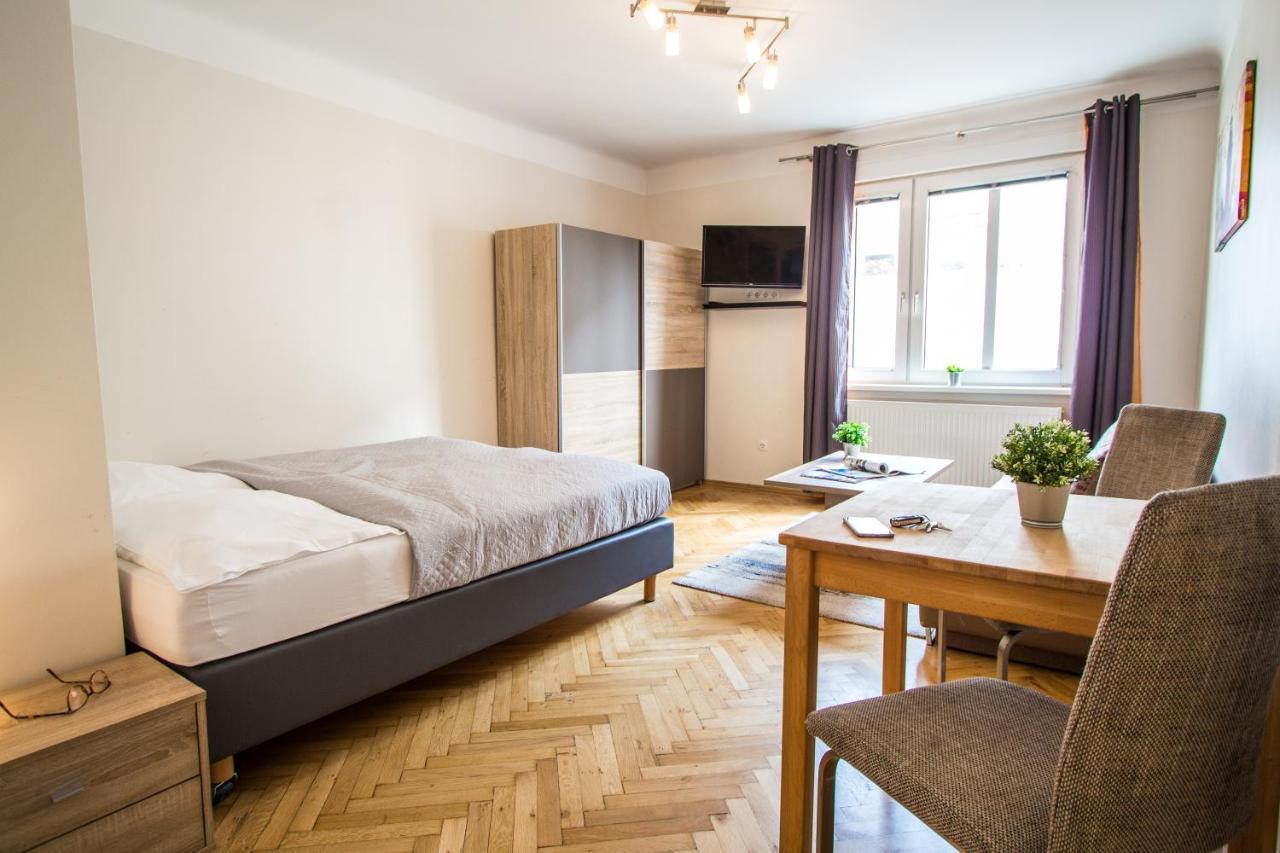 Checkvienna - Apartment Kroellgasse
