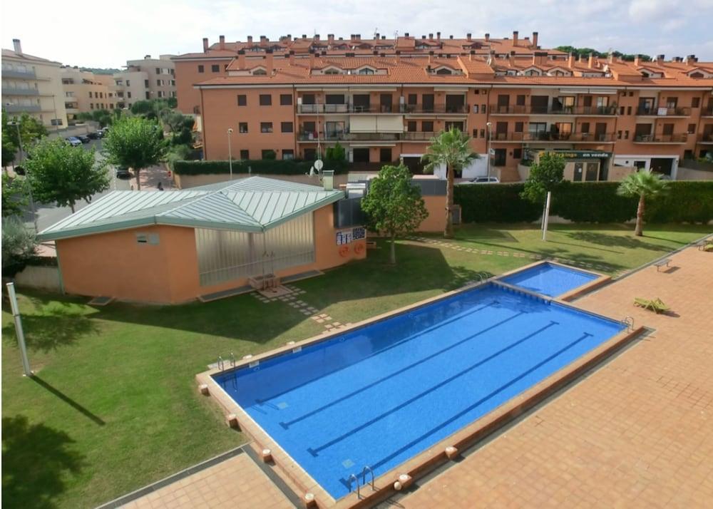 Apartment in Lloret de Mar - 104277 by Mo Rentals