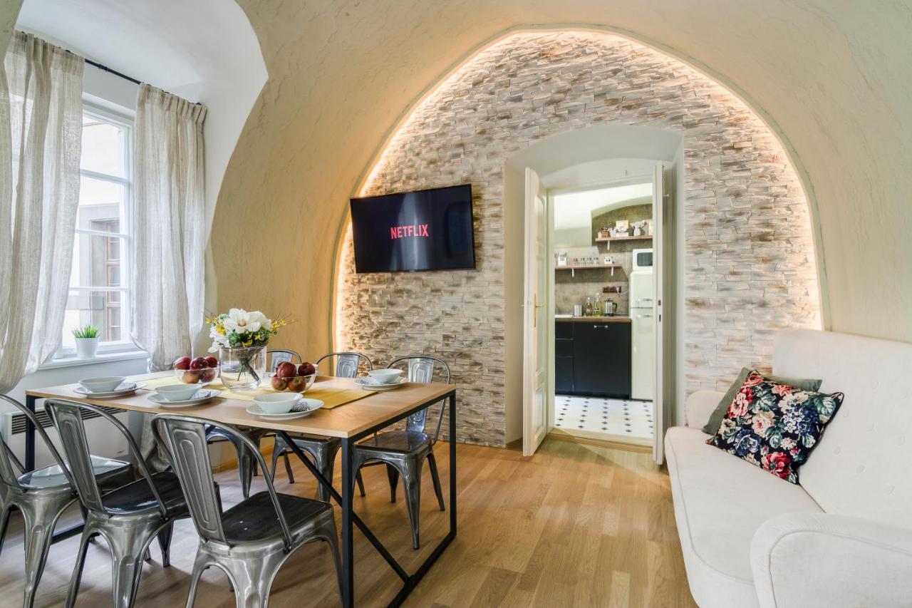 Apartments Old Town Square