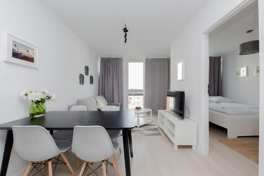 Shortstaypoland Grzybowska B73