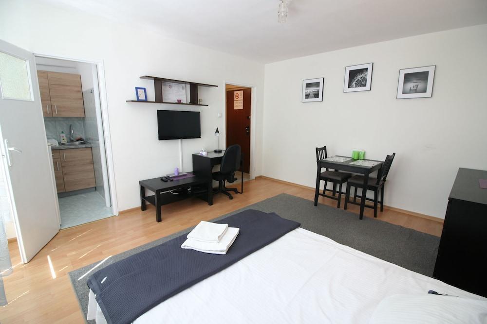 Apartamenty Varsovie Sienna 63