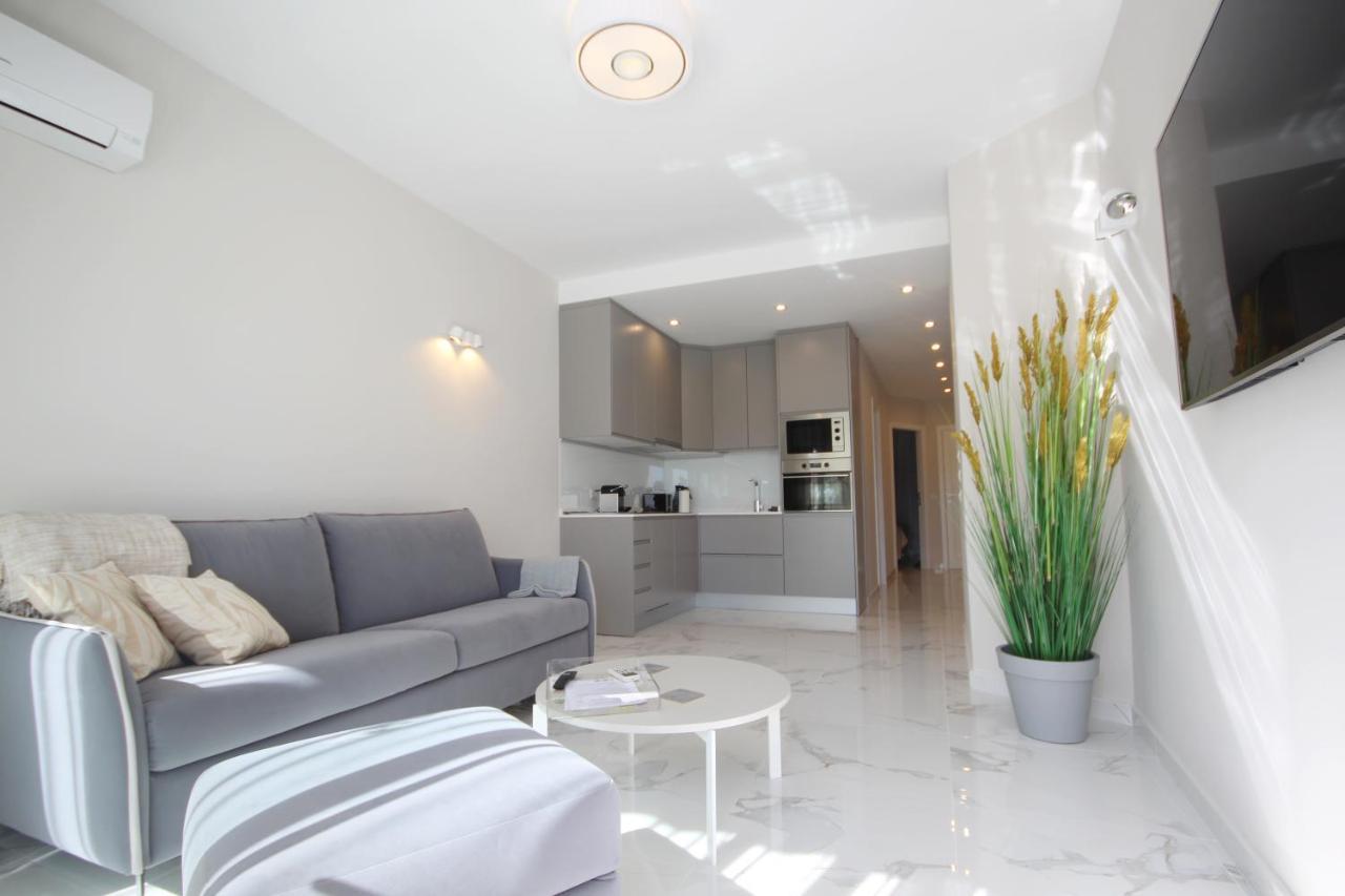 Luxury Apartments in First Beach Line with Pool