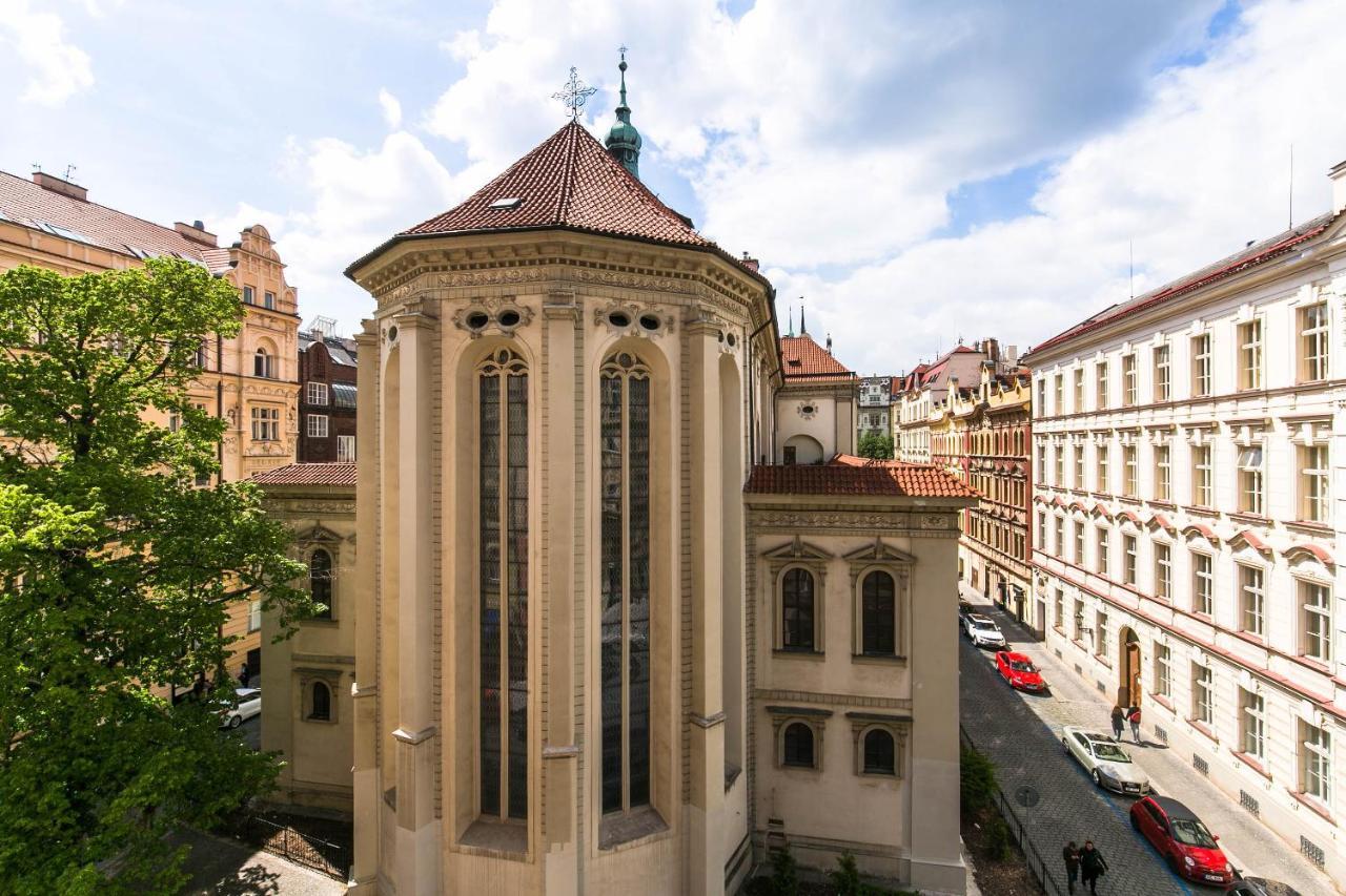 Salvator Church Apartment