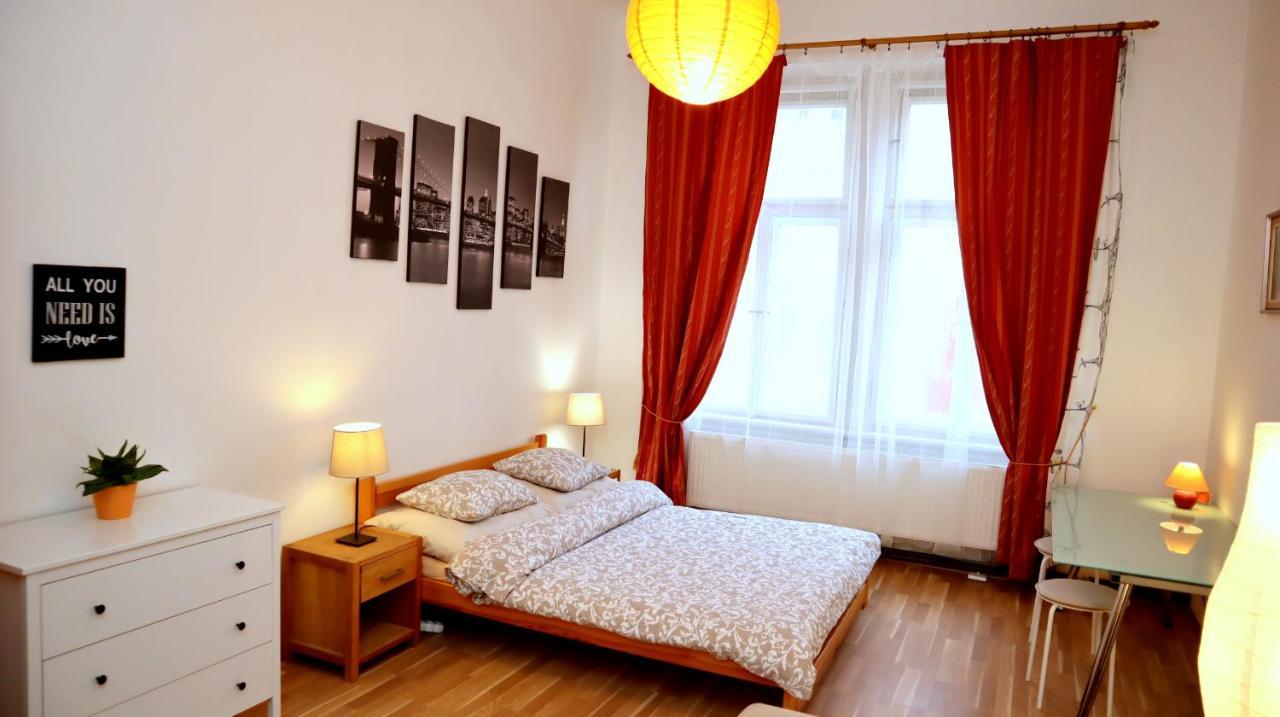 Old Town & Parking Assistance