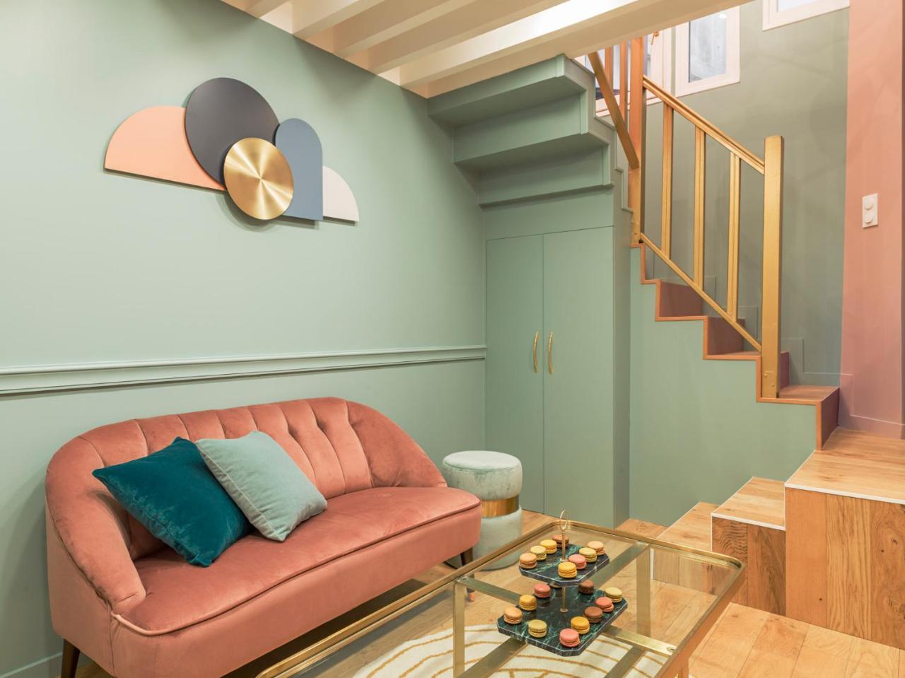 The Candy Saint Germain