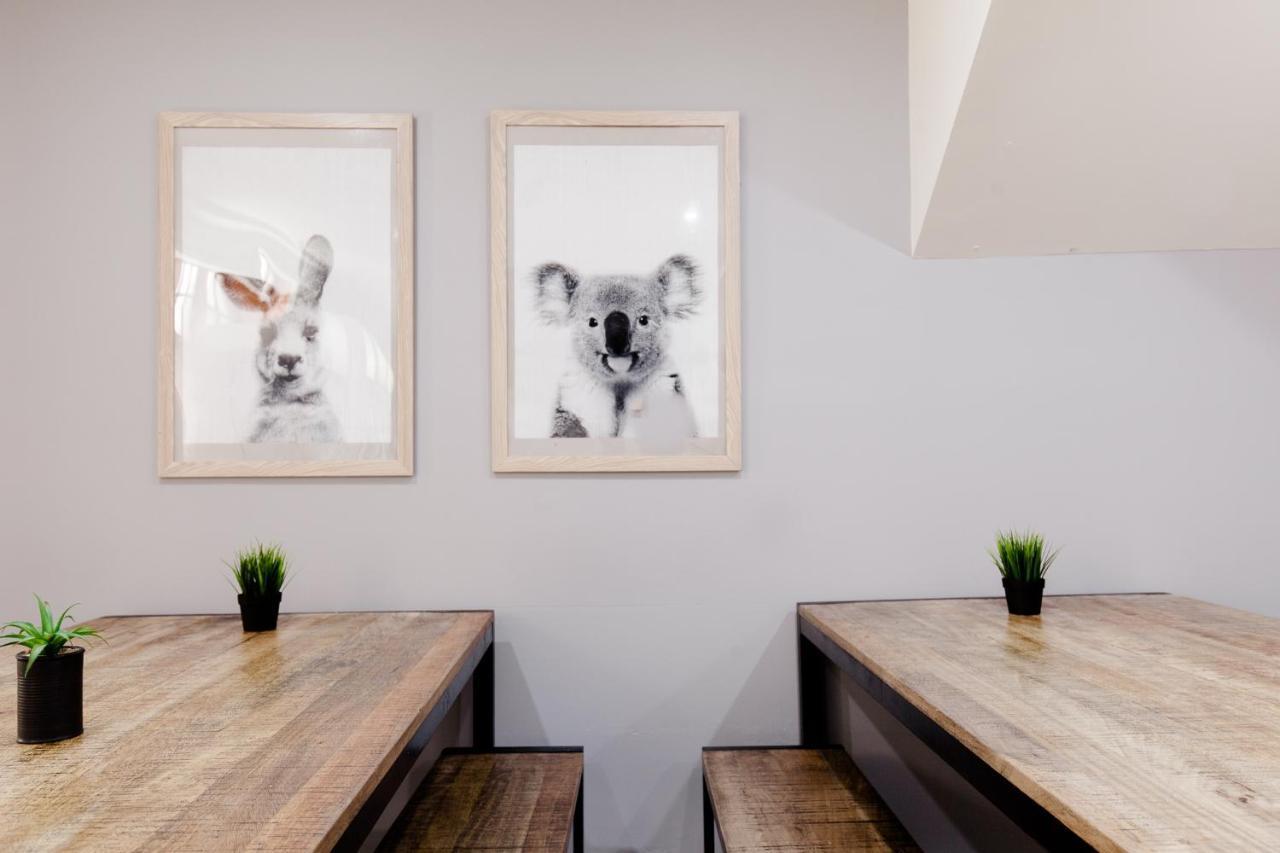 Mad Monkey Broadway (Adults only)