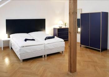 Prague Central Apartments 1