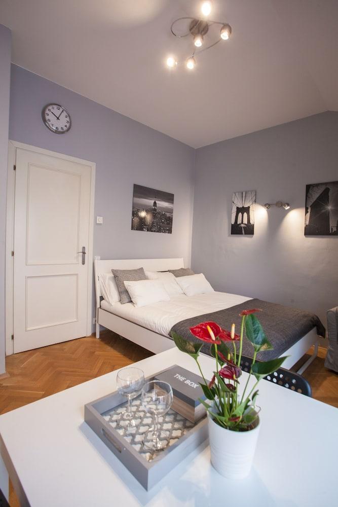 Prague Zizkov Studios 2