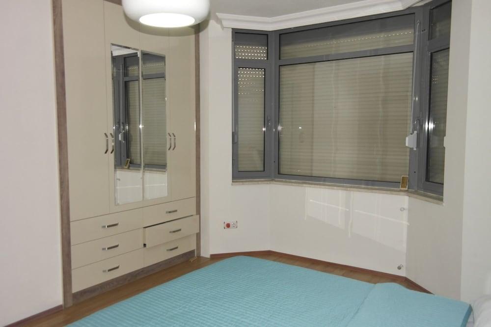 Villa with Private Pool in Icmeler 2