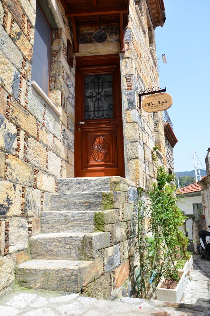 Two Stone Homes Hades 2