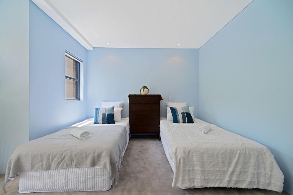 Terrace Living in the Heart of Sydney 2