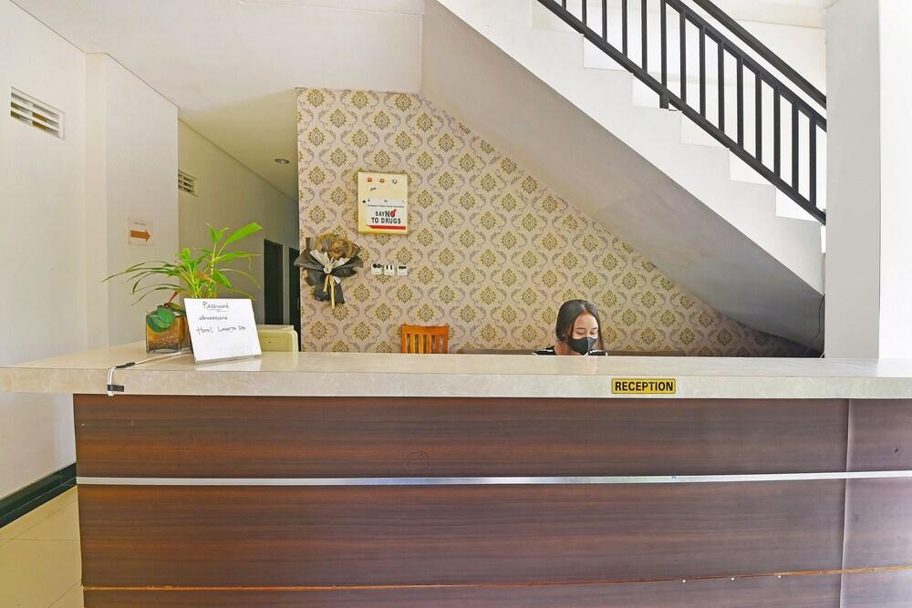 Capital O 91405 Hotel Lavarta 2