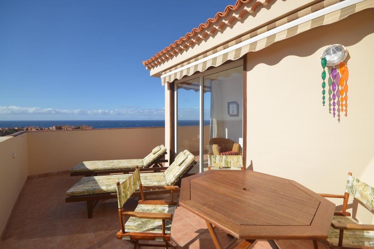 Penthouse Palm Mar 1