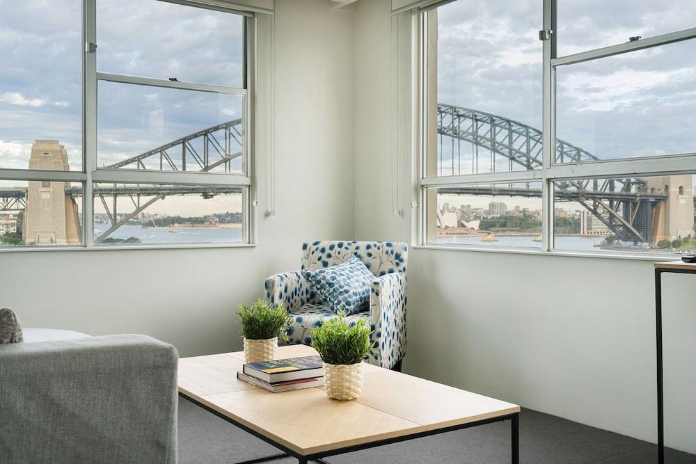 Harbourside #49 in North Sydney 1