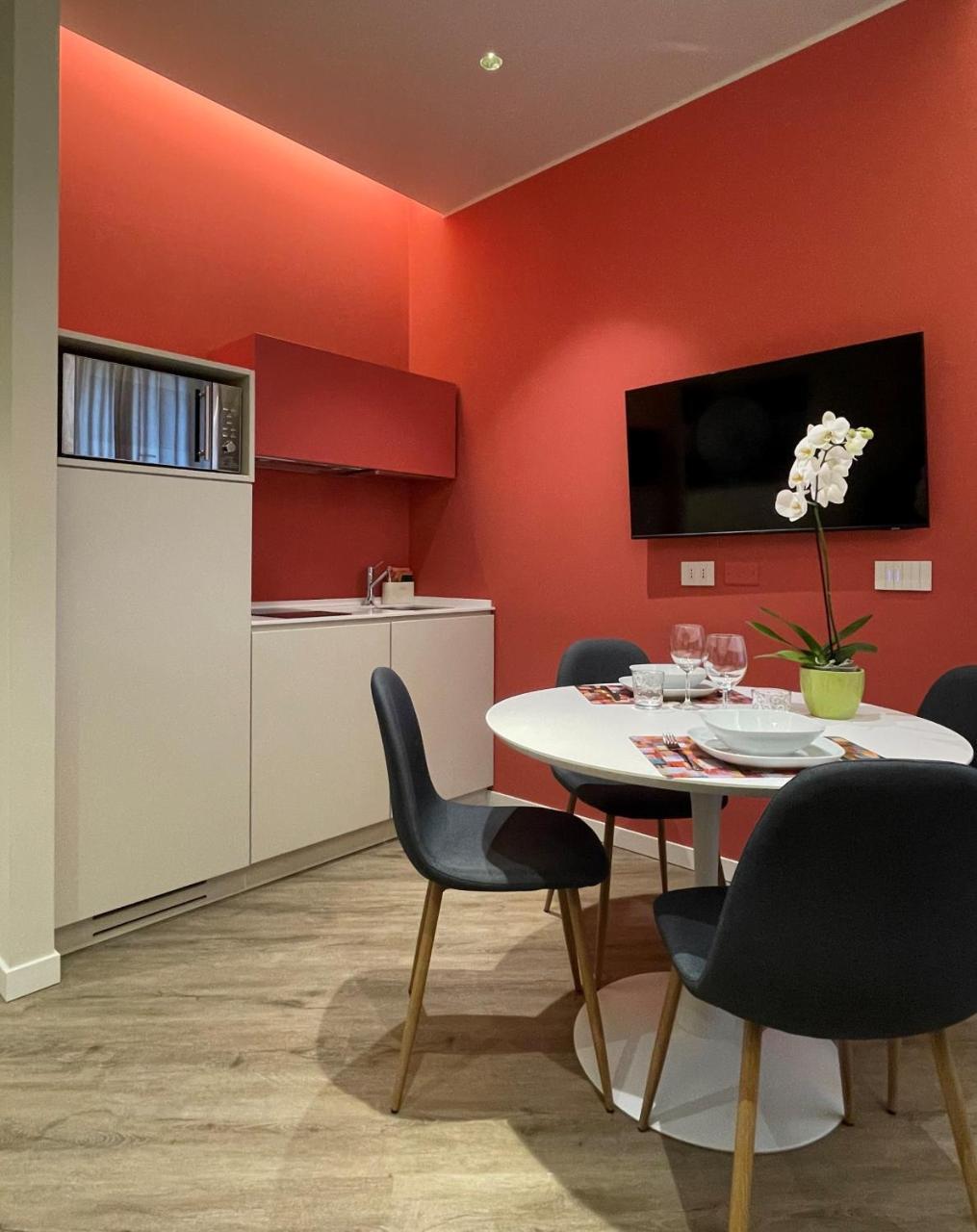 Donatello11 Milan Apartments