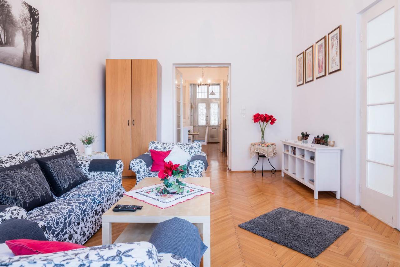 Central Budapest Apartment Vaci Utca 1