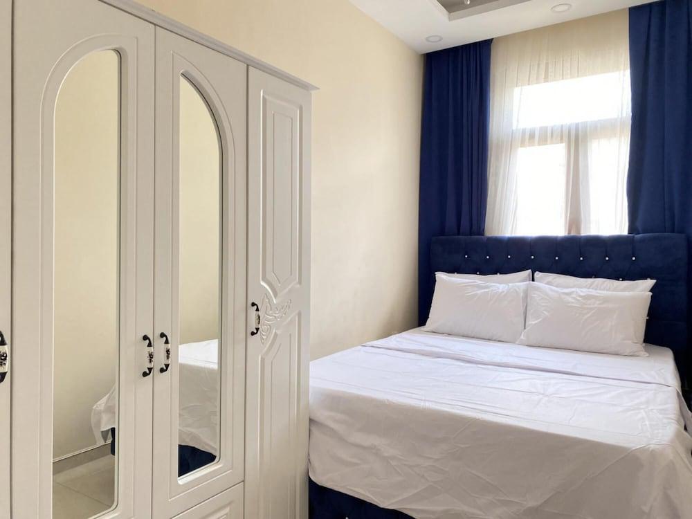 Missafir Central Flat with Balcony in Inonu Sisli 1