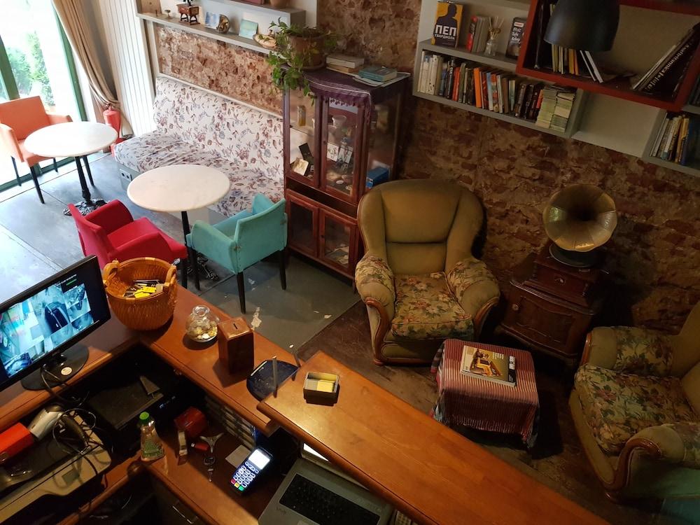 Vegan Bellavista Hostel