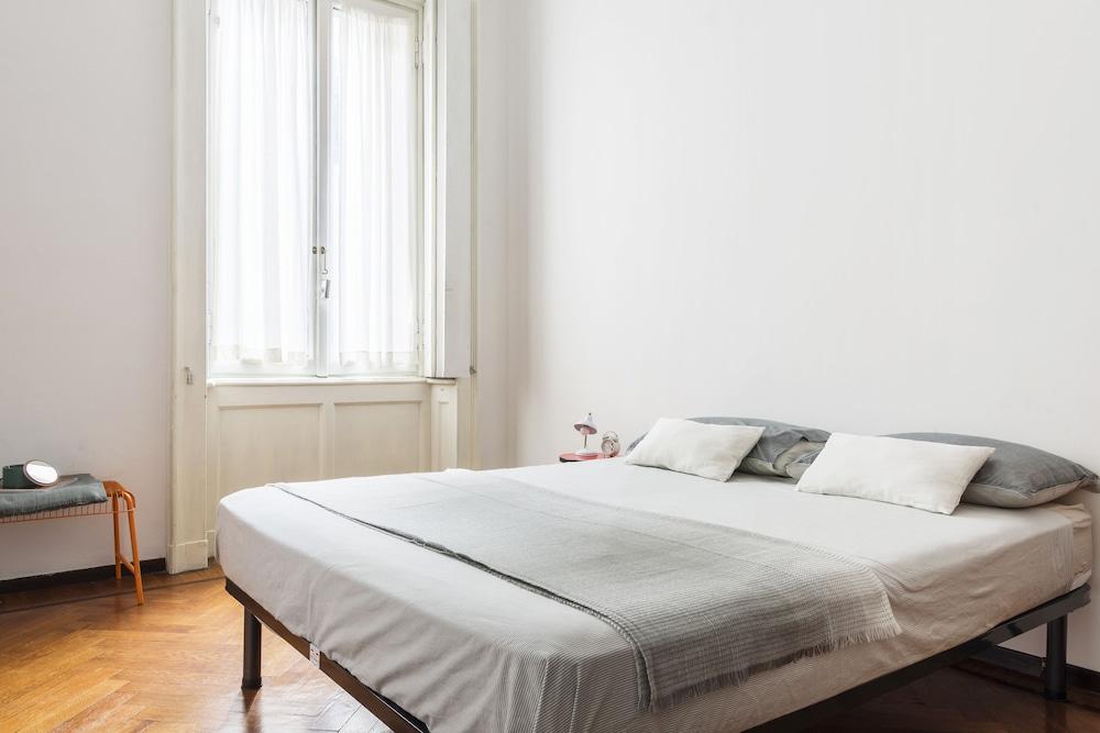 Macchi Master Guest Apartment 1