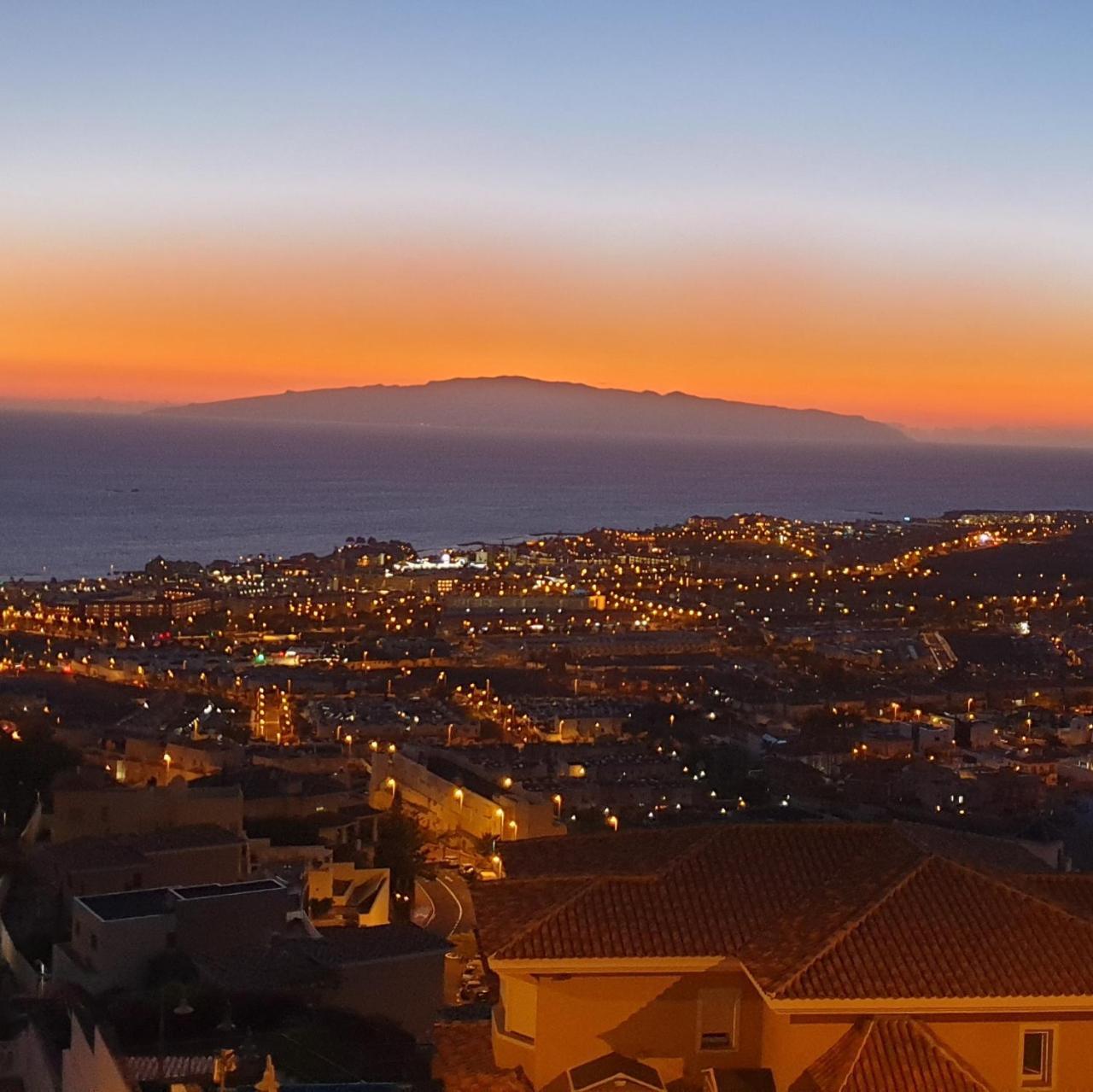 Vintage Meson Ocean View 1