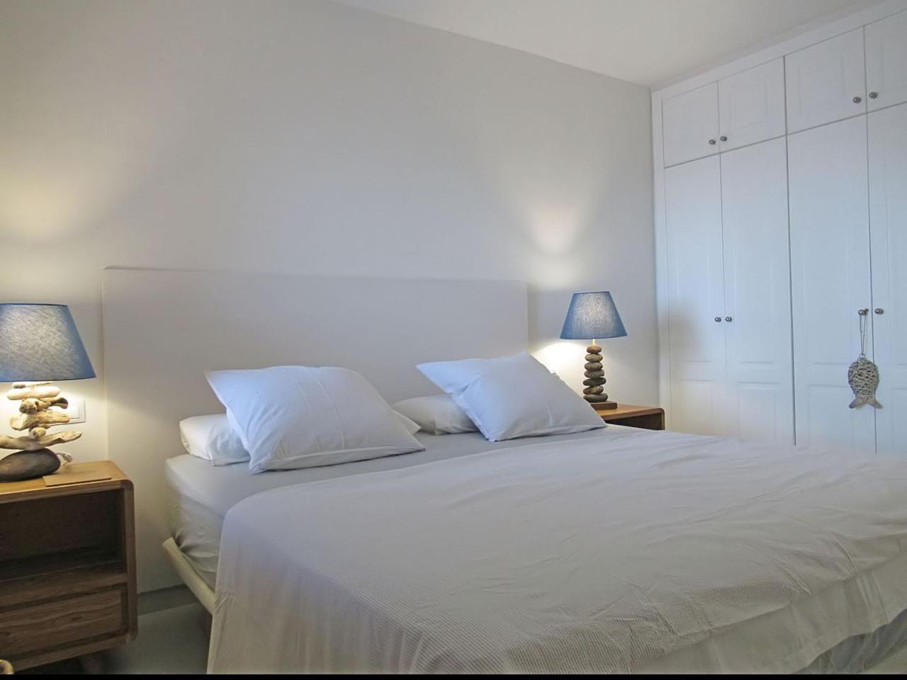 Barlovento by Rentmedano Luxury Beach Front Apartment with Fantastic Ocean Views 2