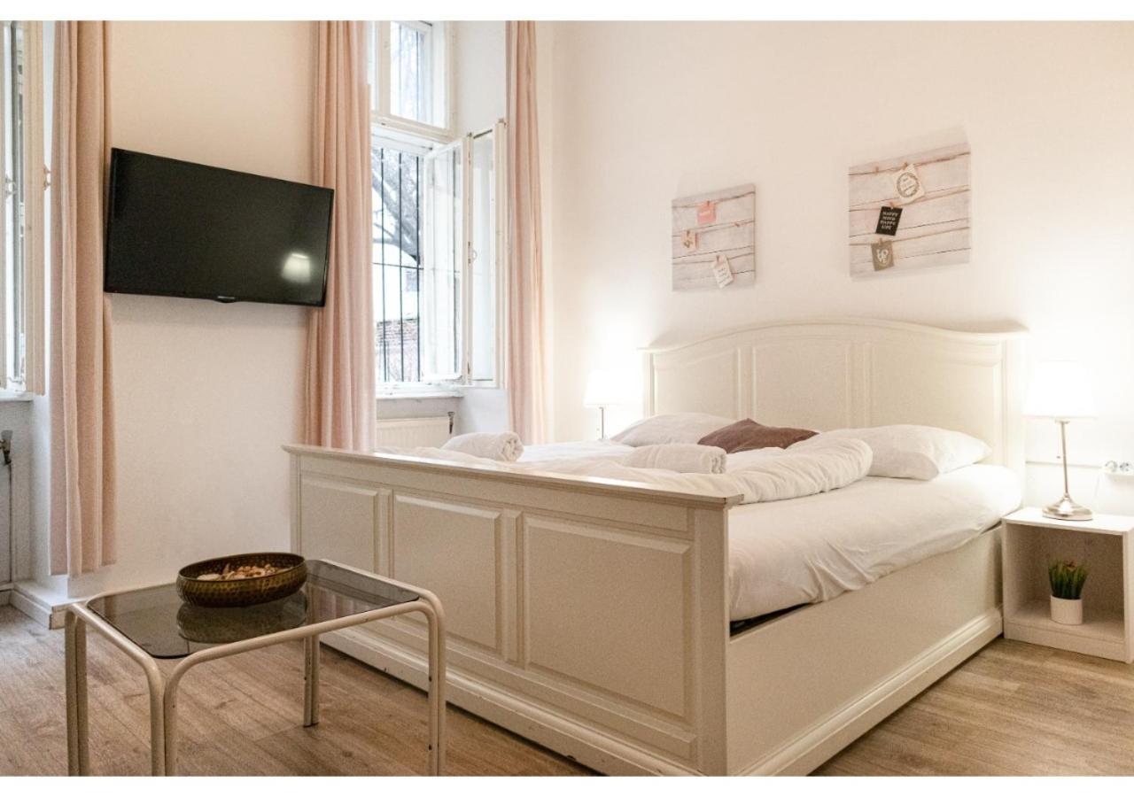 Stylish Apt - Ideal for Longstays in Lockdown (Adults Only)