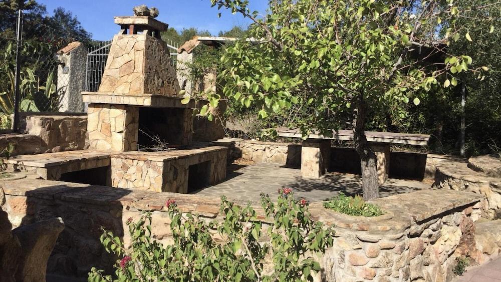 Casa Vacanze 200 Mt Spiaggia Ottiolu Fpo01