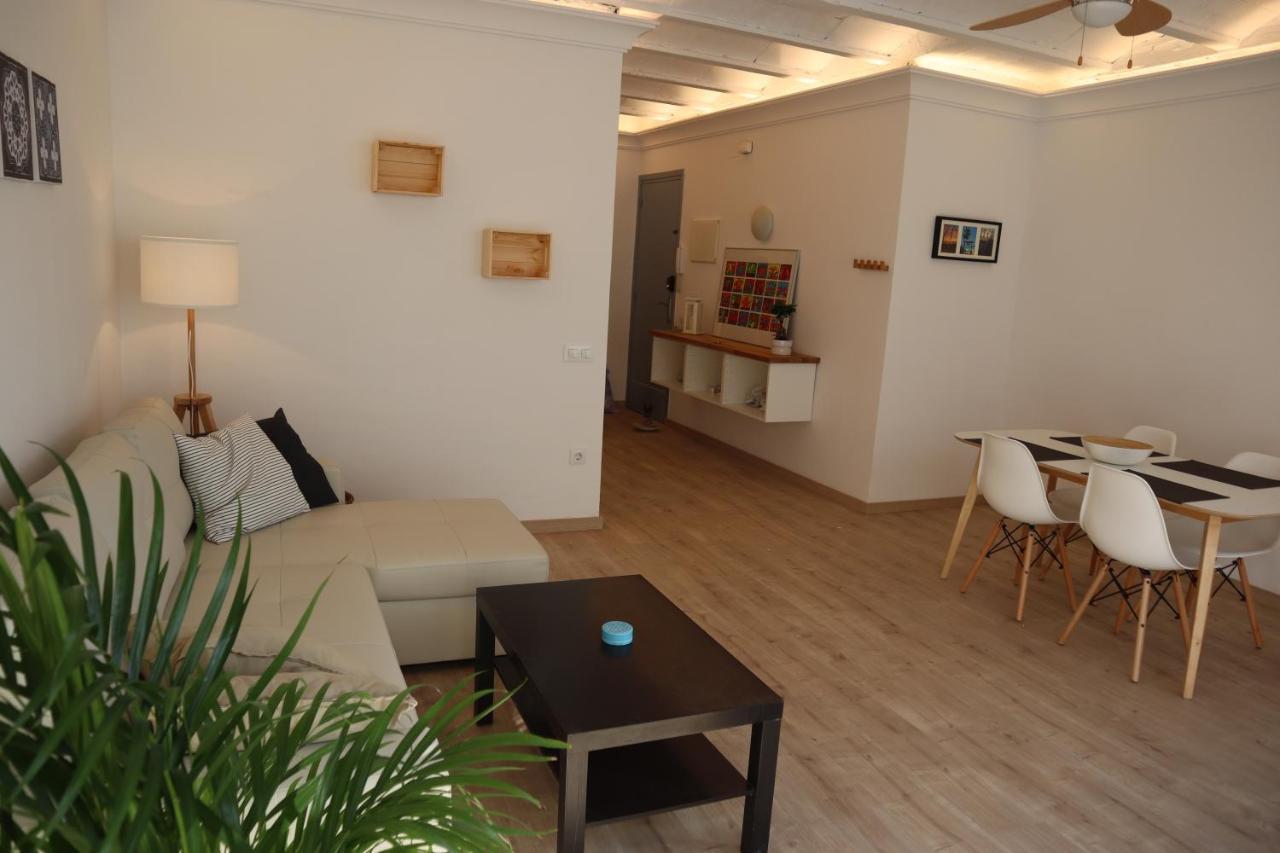 Cosy Flat Next To the Beach ! 2