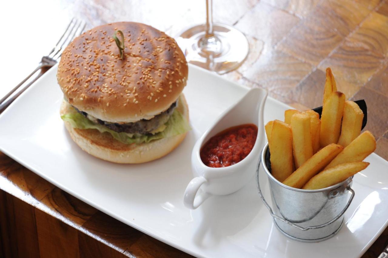 Indigo London - Tower Hill 2