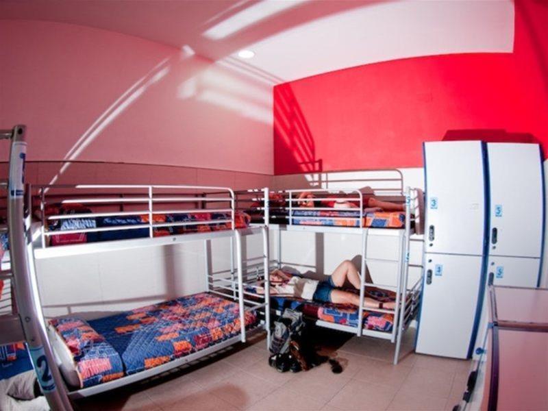 Barcelona Mar Hostel