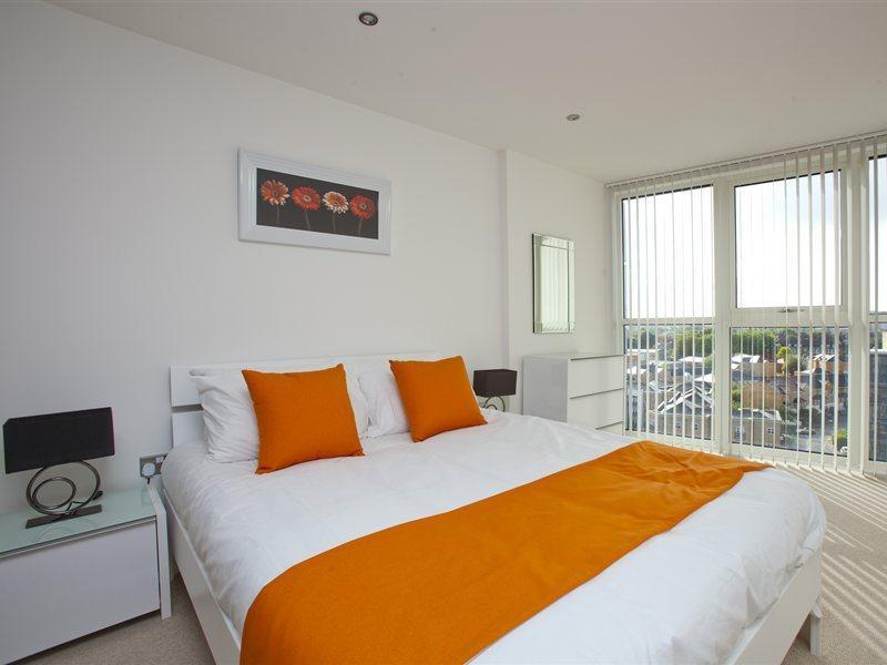 Apple Apartments Greenwich 1