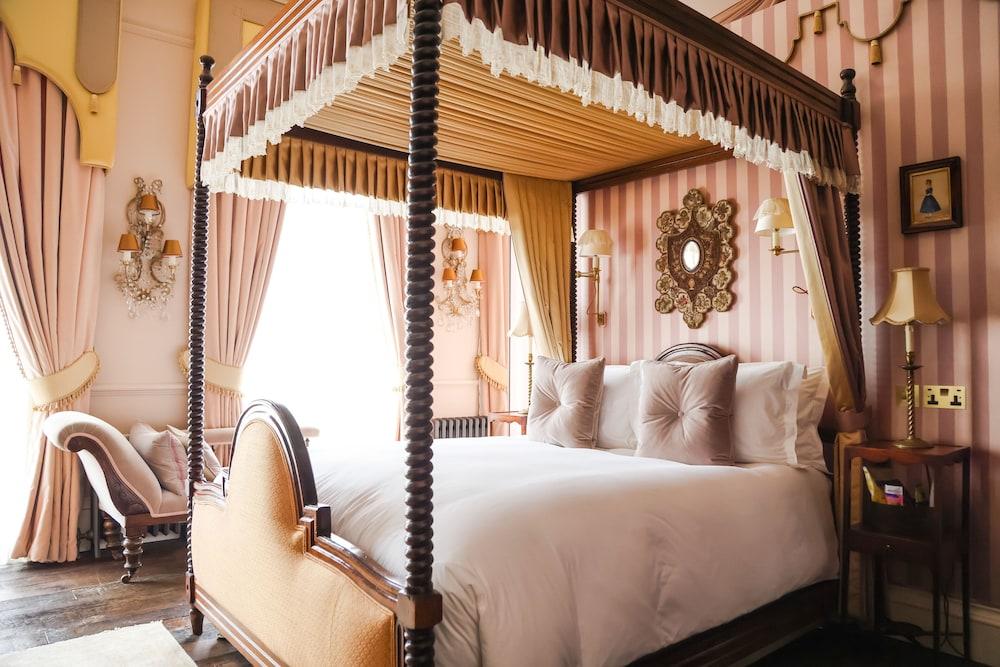 Henry’S Townhouse 1