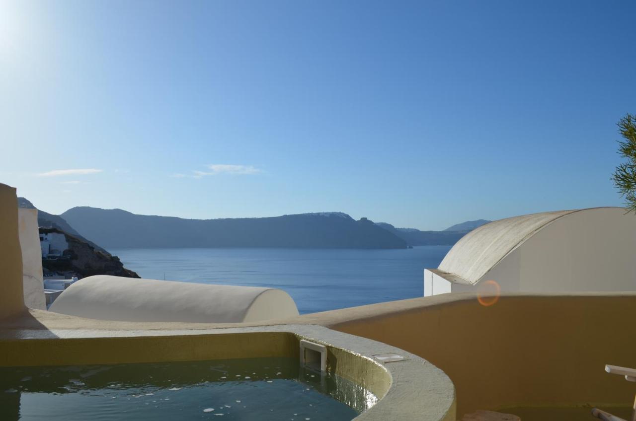 Cosmoia Cave House 1