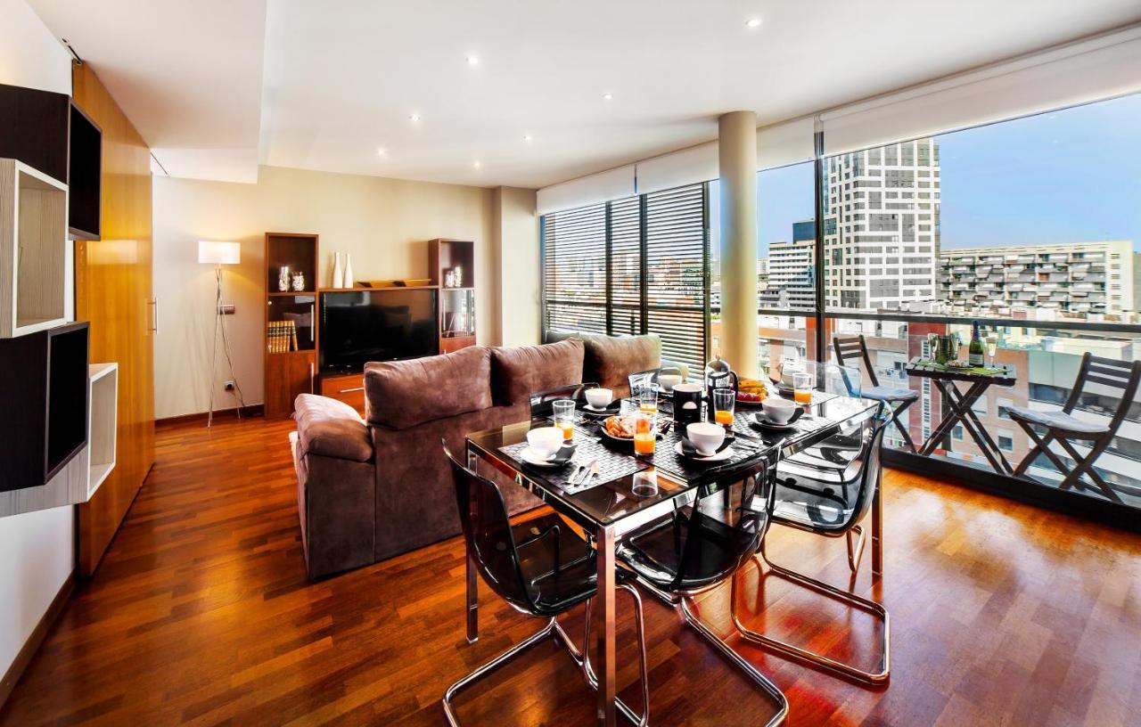 Victoria Diagonal Mar Barcelona 2