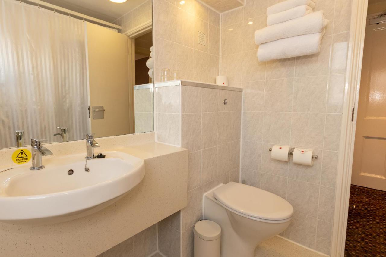 Darlington Hyde Park 2