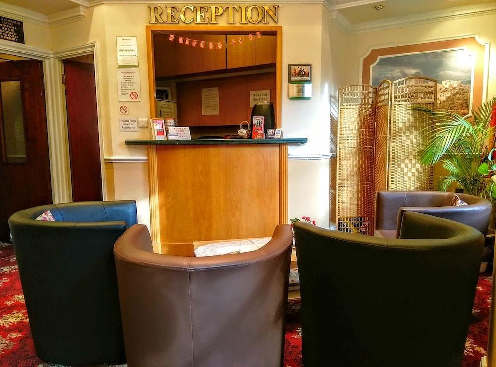 Mandalay Picton House Hotel 1