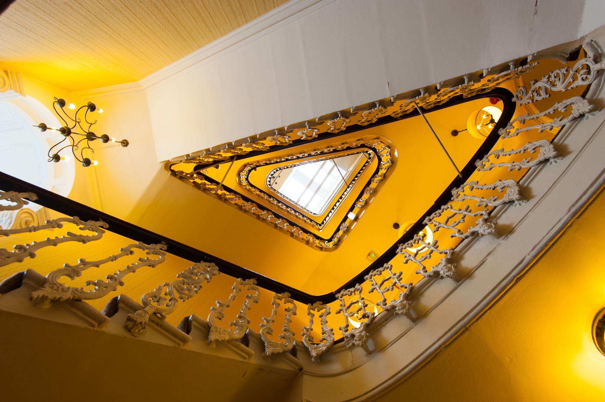 The Crescent Hyde Park (Adults only) 1