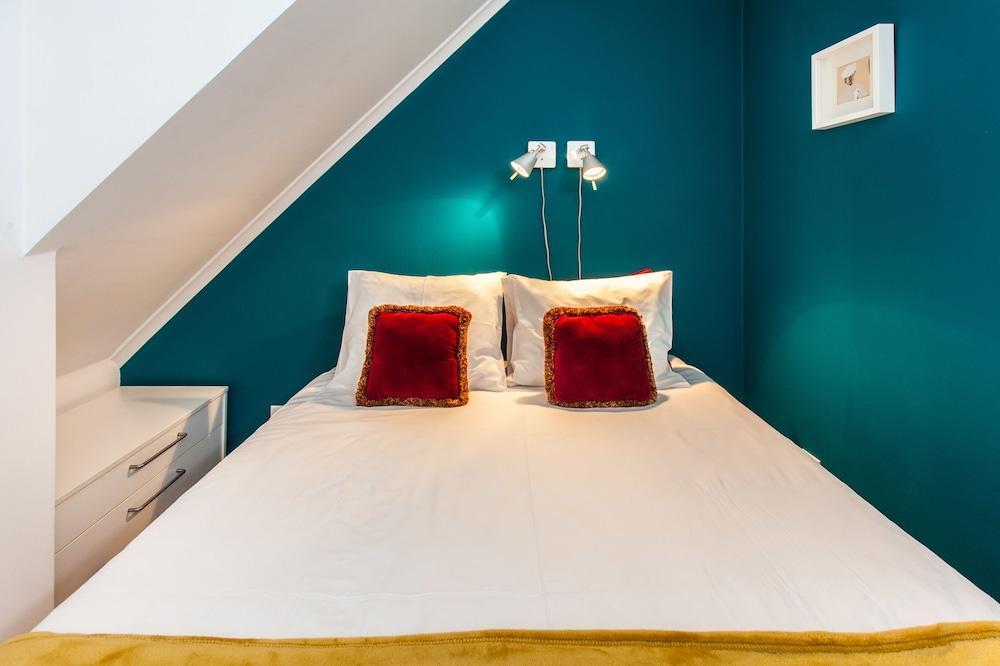 Spirit of Two by Lisbon Unique Apart 2