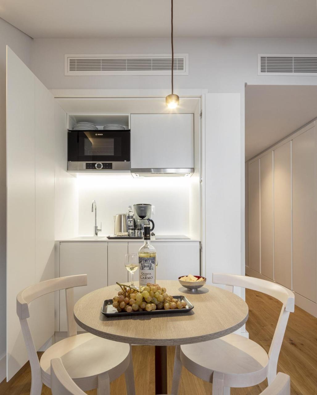 Lisbon Serviced Apartments Madalena 2