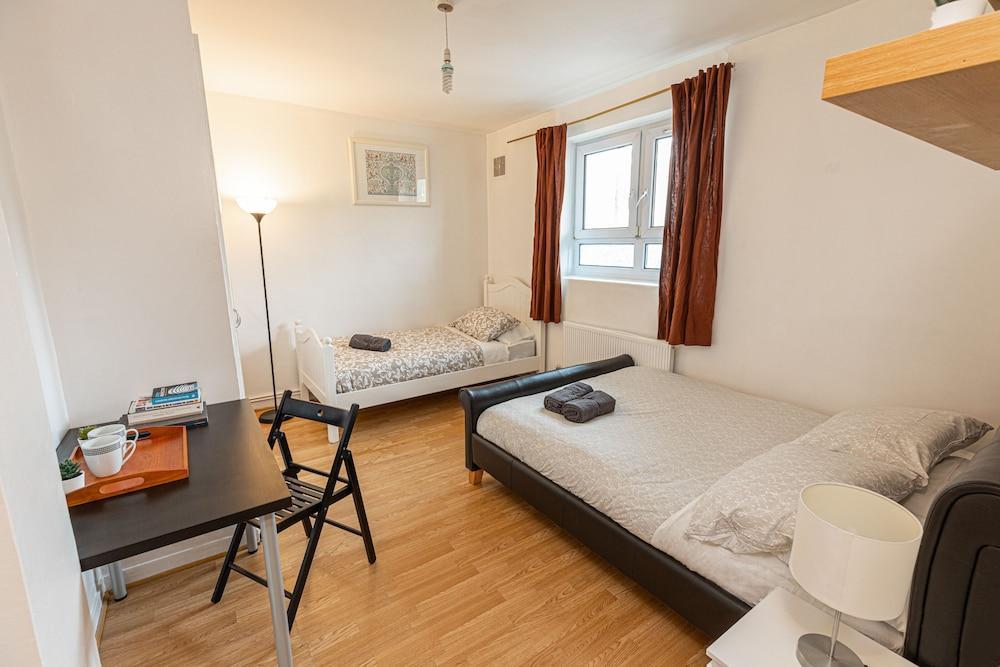 Tower Bridge Accommodation - 1 1