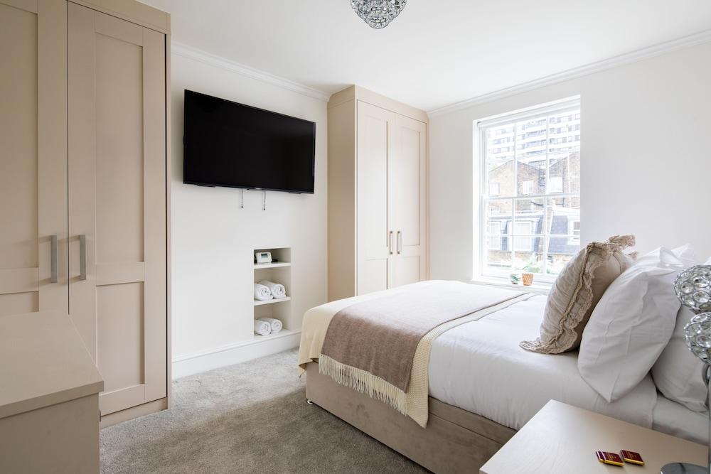 Star Street by Lime Street 2