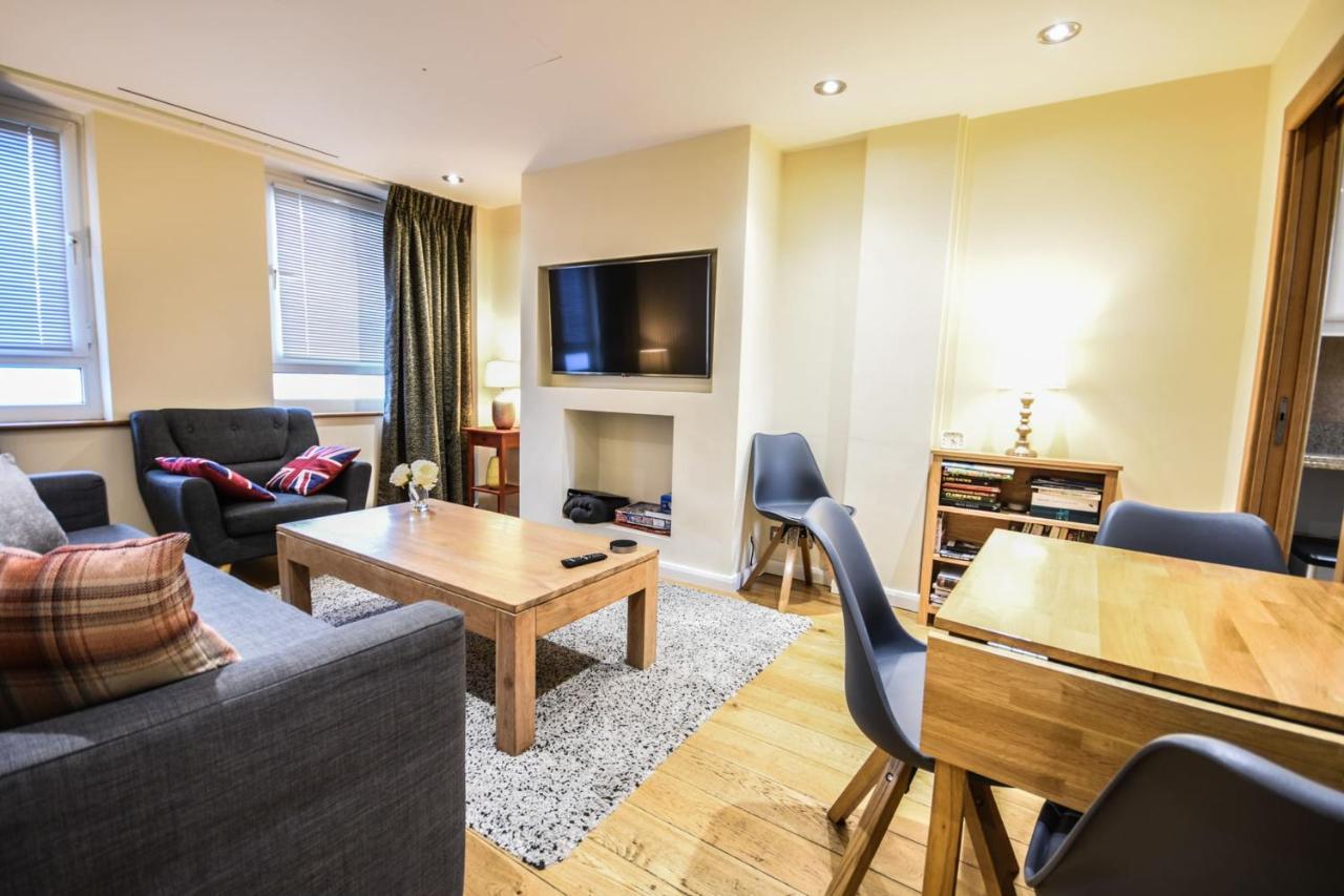 Tower Bridge 2br Apartment for 6 with Terrace