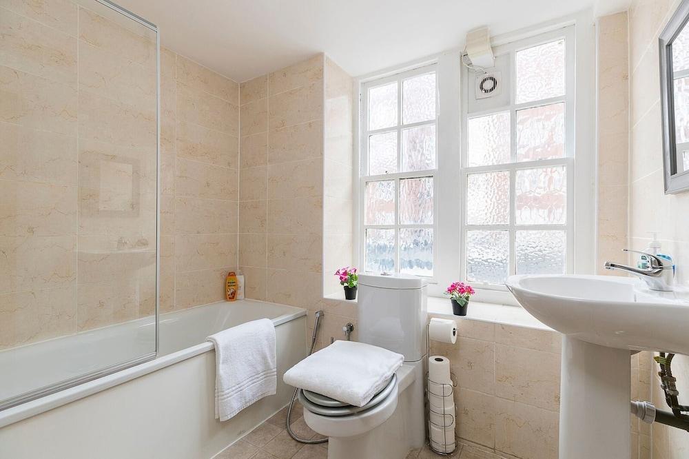 Nice 3 Bedrooms Apartment Near Hyde Park & Oxford St 2