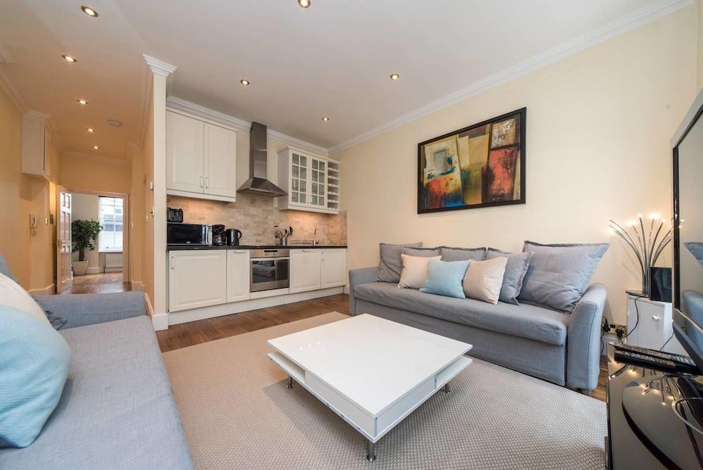 Pml Exclusive Apartments Piccadilly