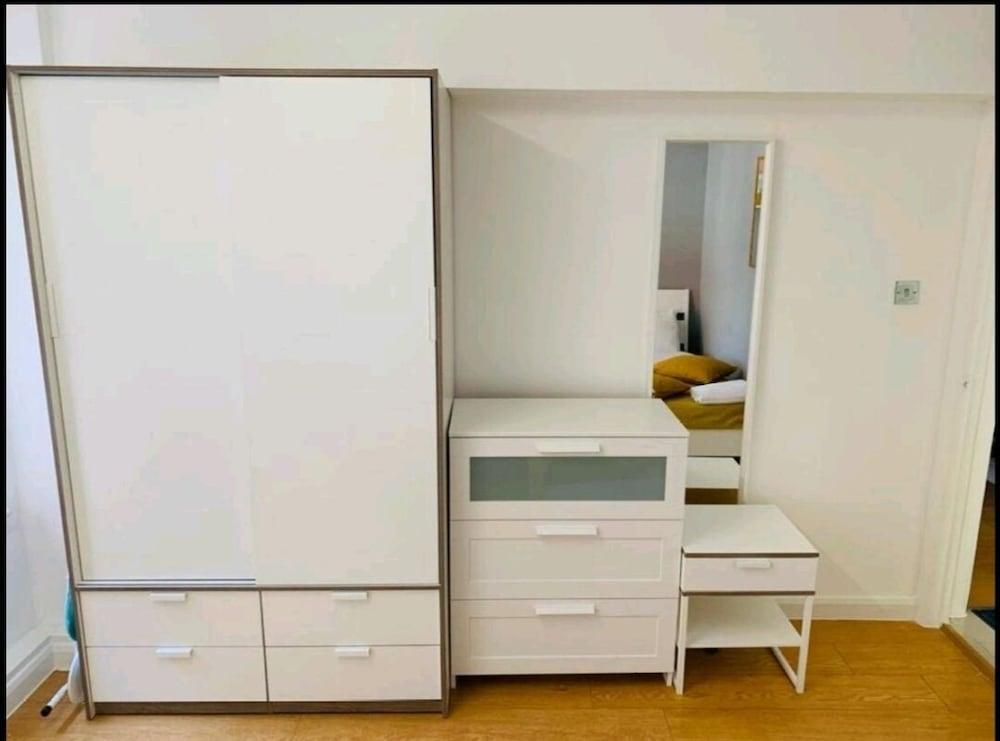 Studio in Central London Oxford St 2